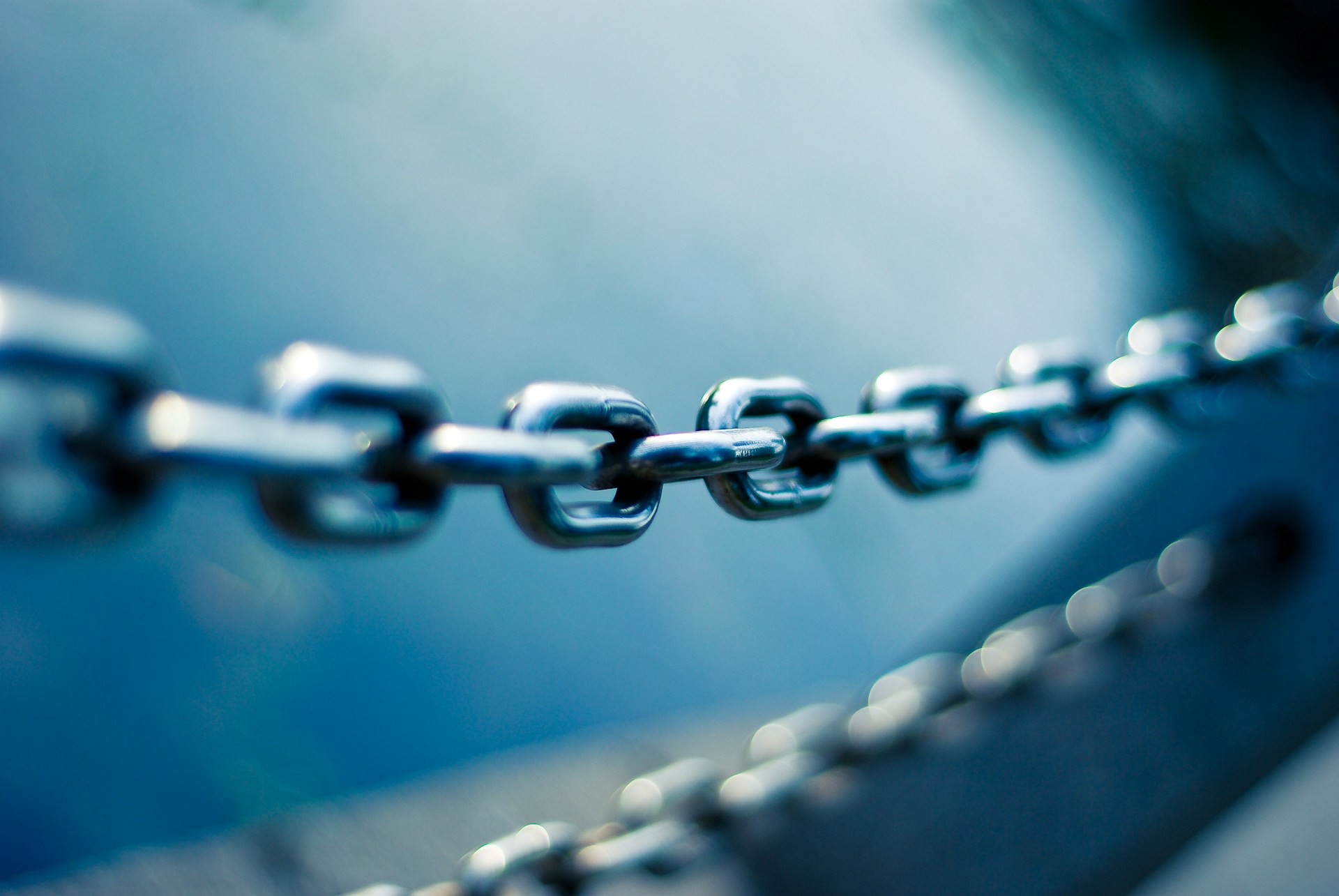Chain Link Header